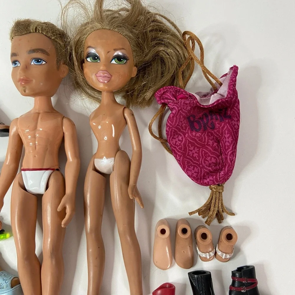 Bratz Doll Lot Male and Female Figures with Shoes & Bag for Parts or Repair